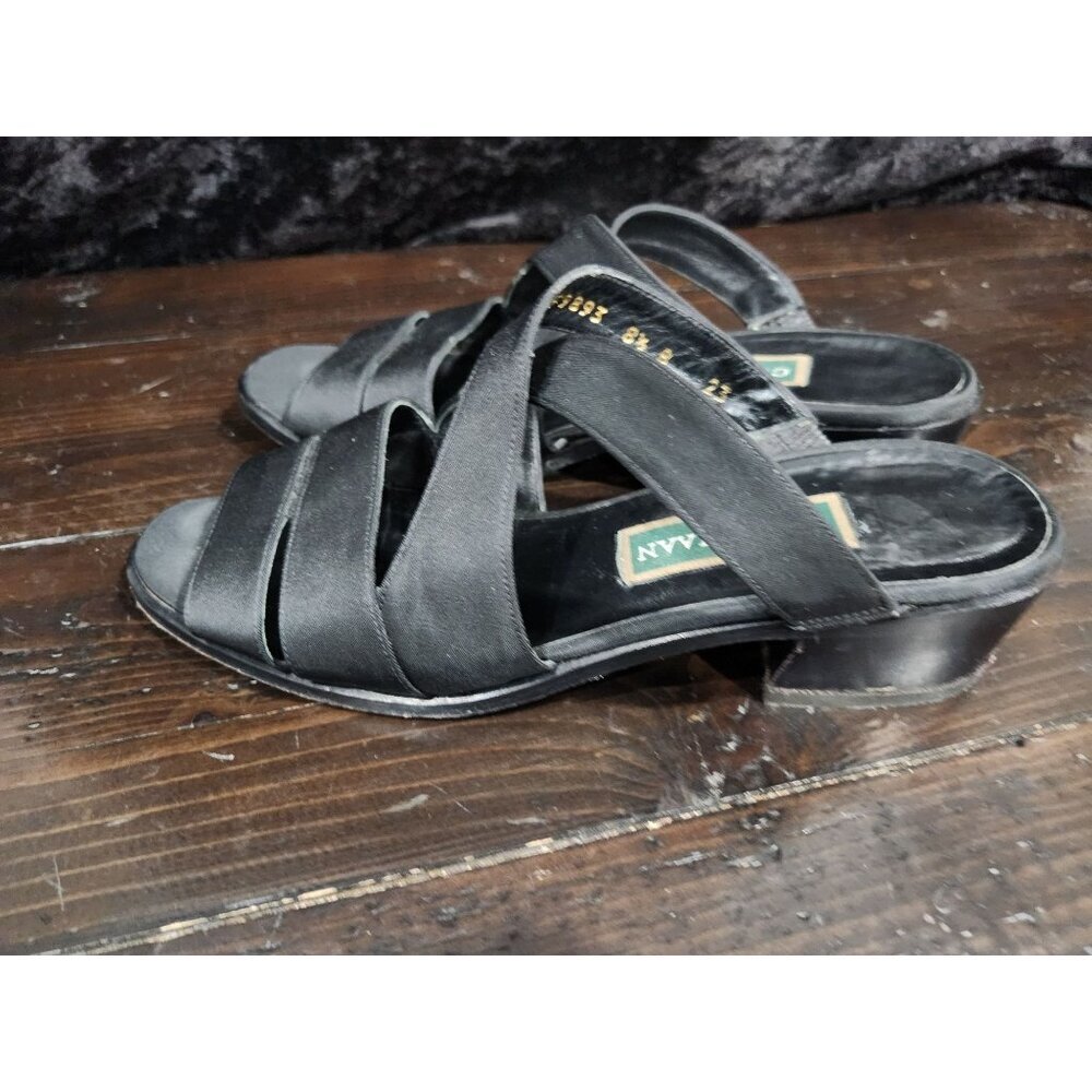 EUC Cole Haan Black Woven Leather Heeled Sandal/Sz. 8.5B